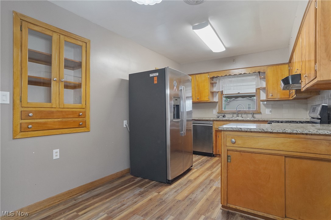 Akron, Ohio 44301, United States, 3 Bedrooms Bedrooms, ,2 BathroomsBathrooms,Residential,Active,168164