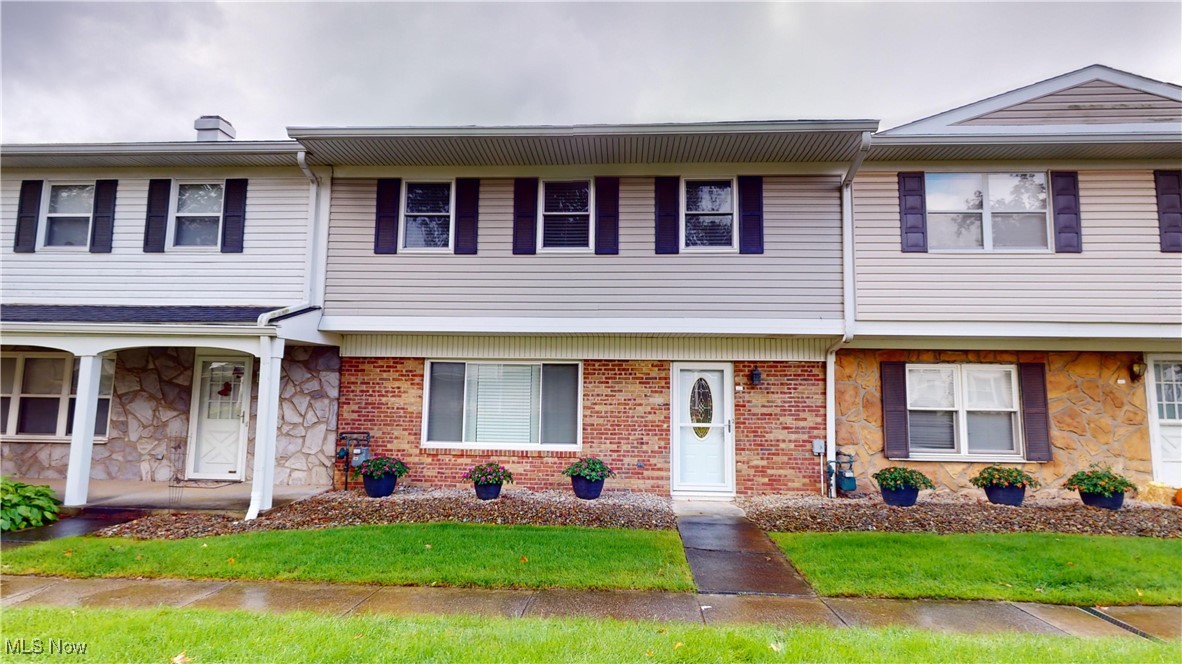 2157 Beechtree Drive #35, Uniontown, Ohio image 1