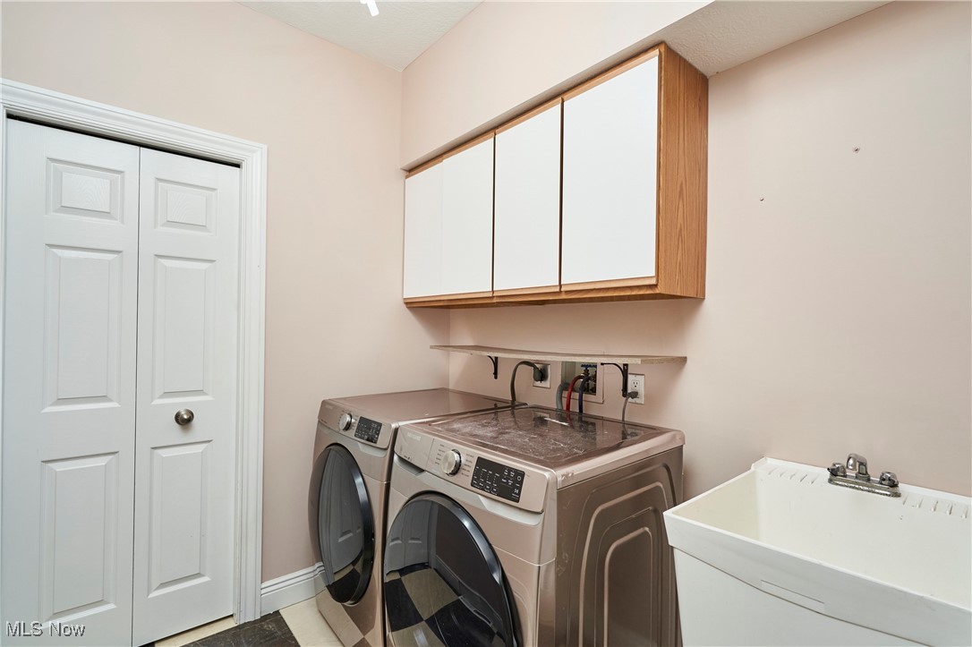 Pinestream - Residential