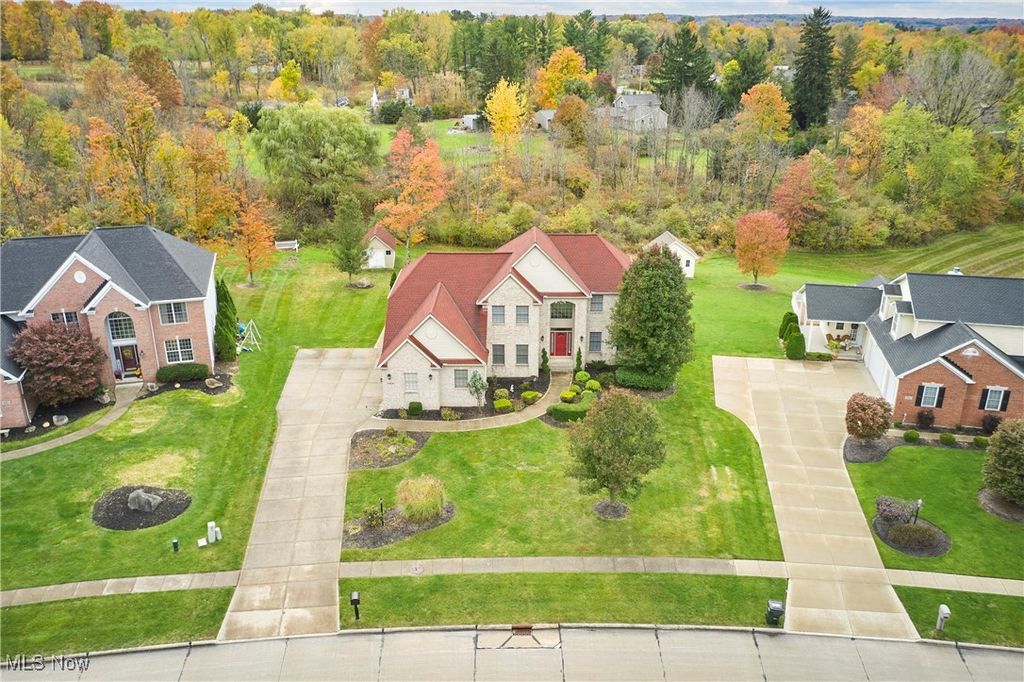 Photo of 5469 Riverview Drive, North Royalton, OH 44133 (MLS # 5167495)