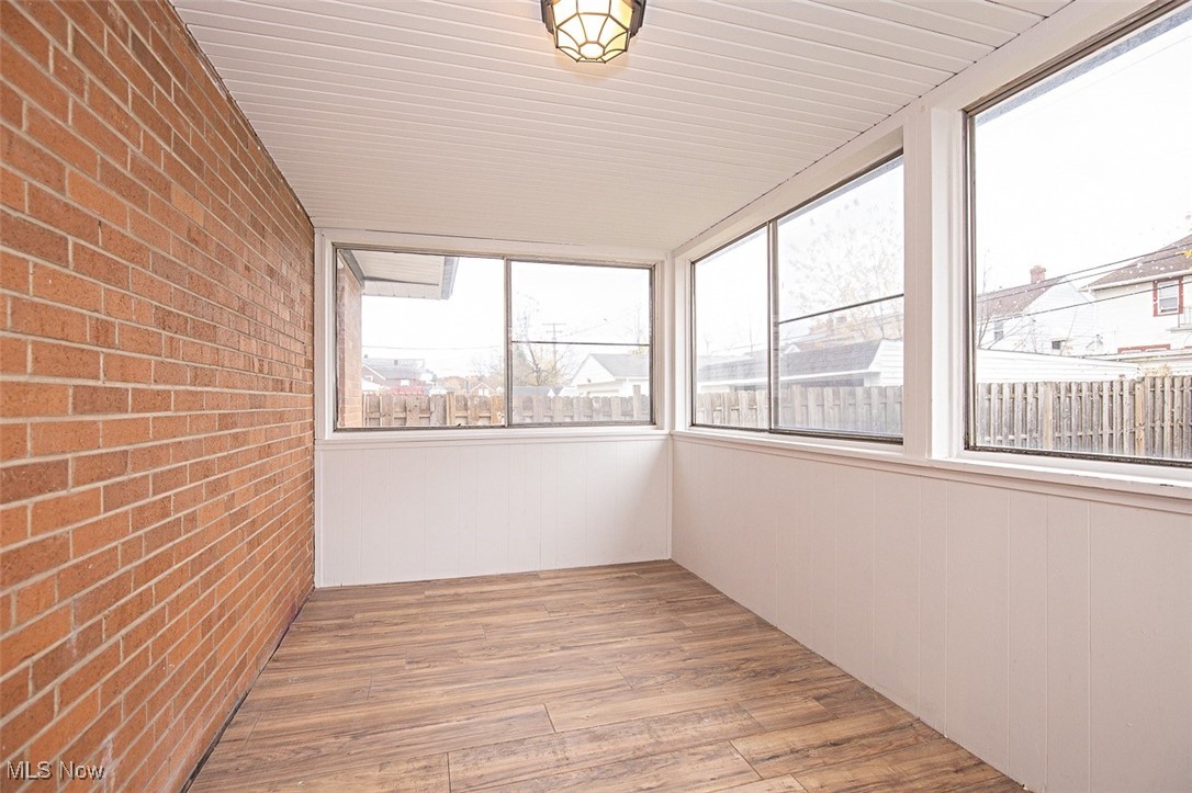 Garfield Park Oval - Residential