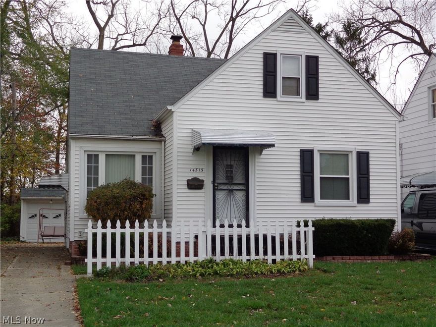 Just ready for you, three bedroom finished basement in established neighborhood. Nice covered back porch 1.5 car garage. Eat in kitchen with all appliances. (Range, Ref, Microwave) Newer windows immediate occupancy.