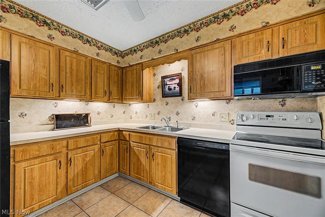Parkway West Condo - Residential