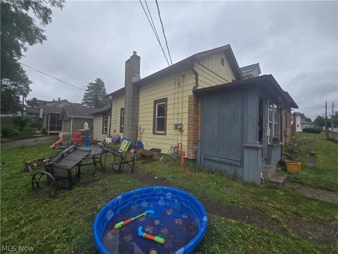 Tiny photo for 24 Maple Avenue SE, Massillon, OH 44646 (MLS # 5221787)