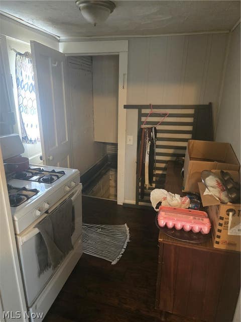 Tiny photo for 24 Maple Avenue SE, Massillon, OH 44646 (MLS # 5221787)