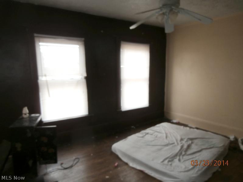 H M Chapmans - Residential