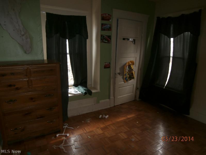 H M Chapmans - Residential