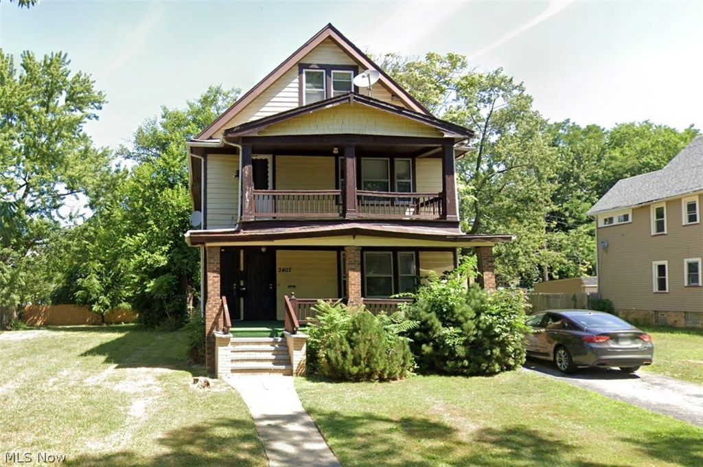 Photo of 3407 Altamont Avenue #2nd Floor, Cleveland Heights, OH 44118 (MLS # 5206734)