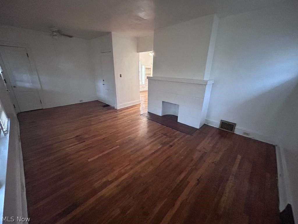 Photo of 3407 Altamont Avenue #2nd Floor, Cleveland Heights, OH 44118 (MLS # 5206734)