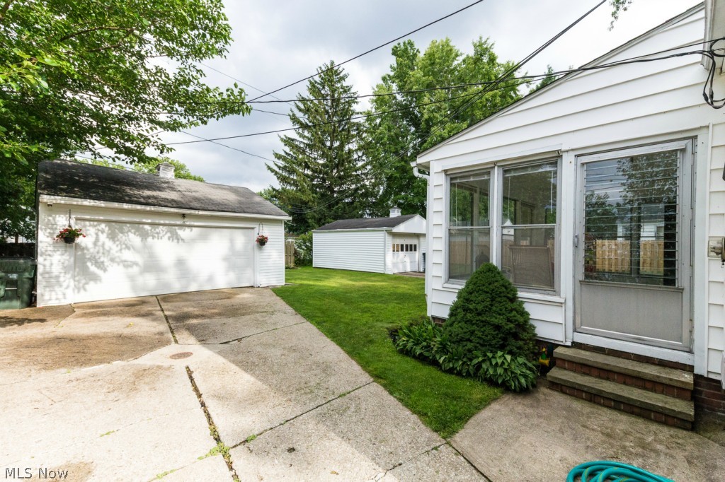 Mayfield On Belvoir Blvd - Residential