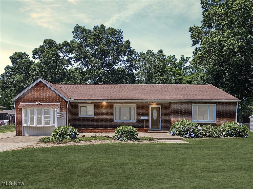 Discover the perfect combination of style, comfort, and location in this beautifully maintained 3-bedroom, 2 full-bath brick ranch in highly sought-after Mentor, Ohio—just minutes from the beach, parks, shopping, and restaurants.
Step inside and be welcomed by a bright layout featuring a spacious primary suite with a private full bath, providing a peaceful retreat after a long day. The modern kitchen with stainless steel appliances, granite countertops, and a striking stone backsplash—designed to impress and built for everyday living.
The home sits on a generously sized lot with a large fenced-in backyard, perfect for pets, play, or entertaining. Relax on the back deck, host unforgettable gatherings around a brick patio and built-in fire pit, or simply unwind on the front patio with your morning coffee.
A long driveway leads to a detached 2-car garage, providing plenty of parking and extra storage space. From its charming curb appeal to its modern updates, newer AC and furnace offering peace of mind and energy efficiency and unbeatable location, this home truly checks all the boxes.