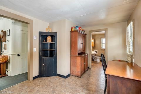 Tiny photo for 10725 Struthers Road, New Middletown, OH 44442 (MLS # 5188129)