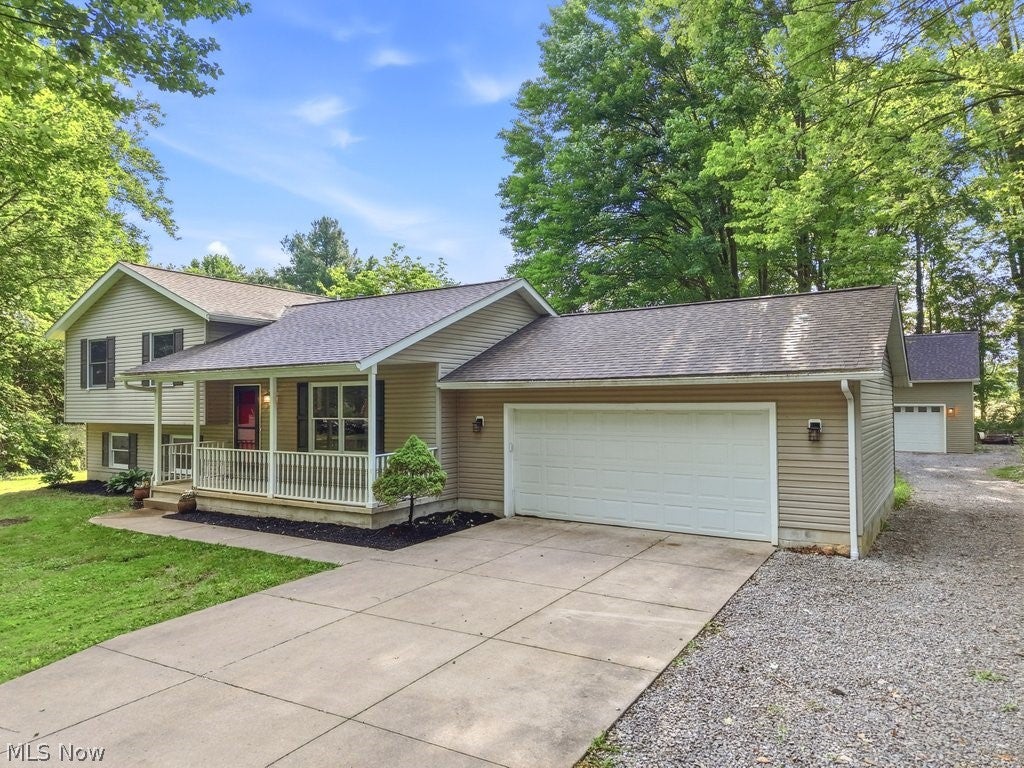 7165 Northview Drive