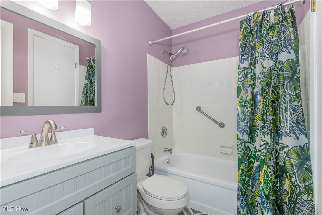 Big Turtle II Condo - Residential