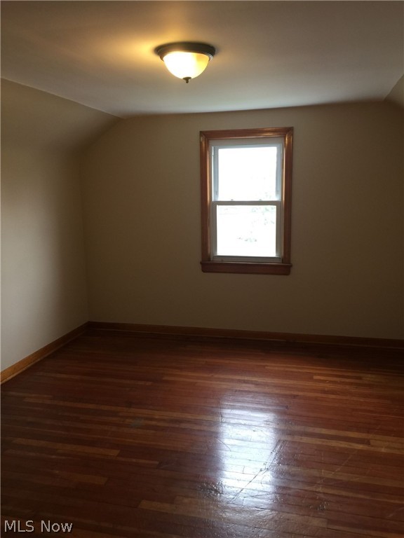 Walton Realty Companys Garfie - Residential Lease