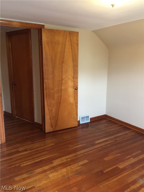 Walton Realty Companys Garfie - Residential Lease