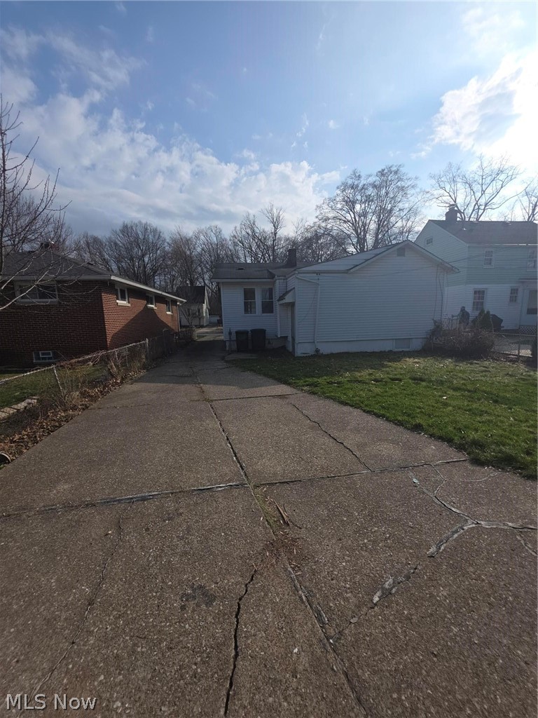 Lorain Woods - Residential