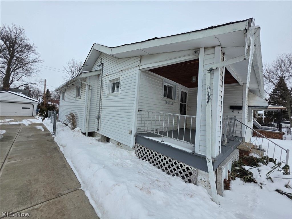 Photo of 20632 Woodstock Avenue, Fairview Park, OH 44126 (MLS # 5185691)