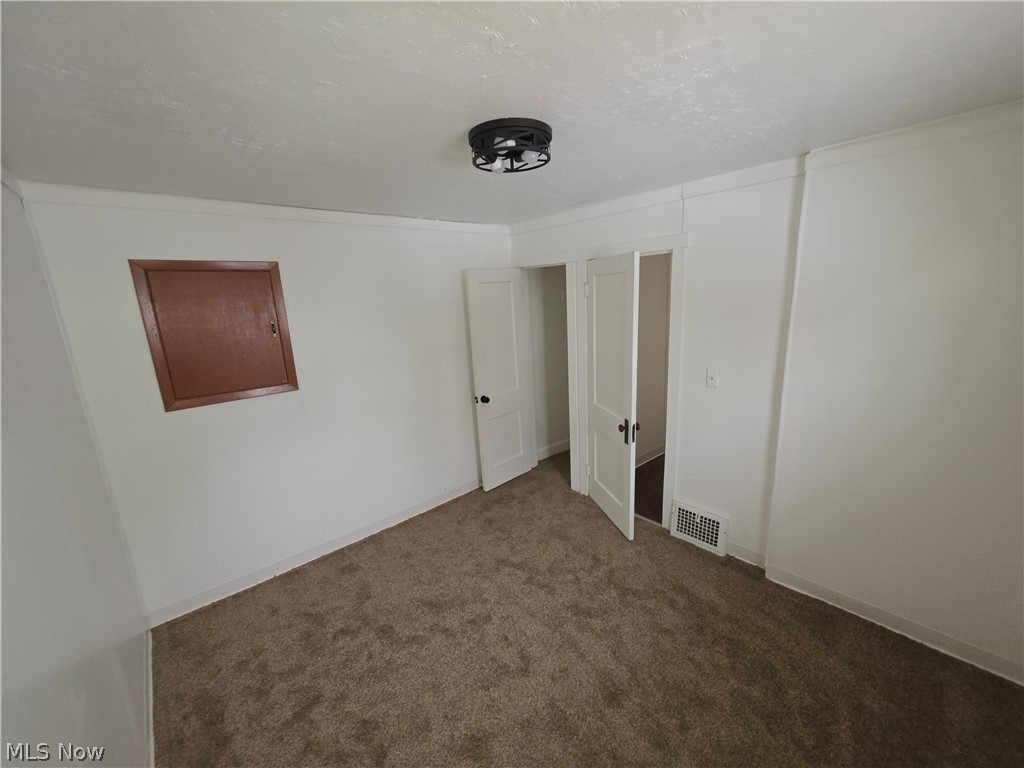 Lorain Woods - Residential