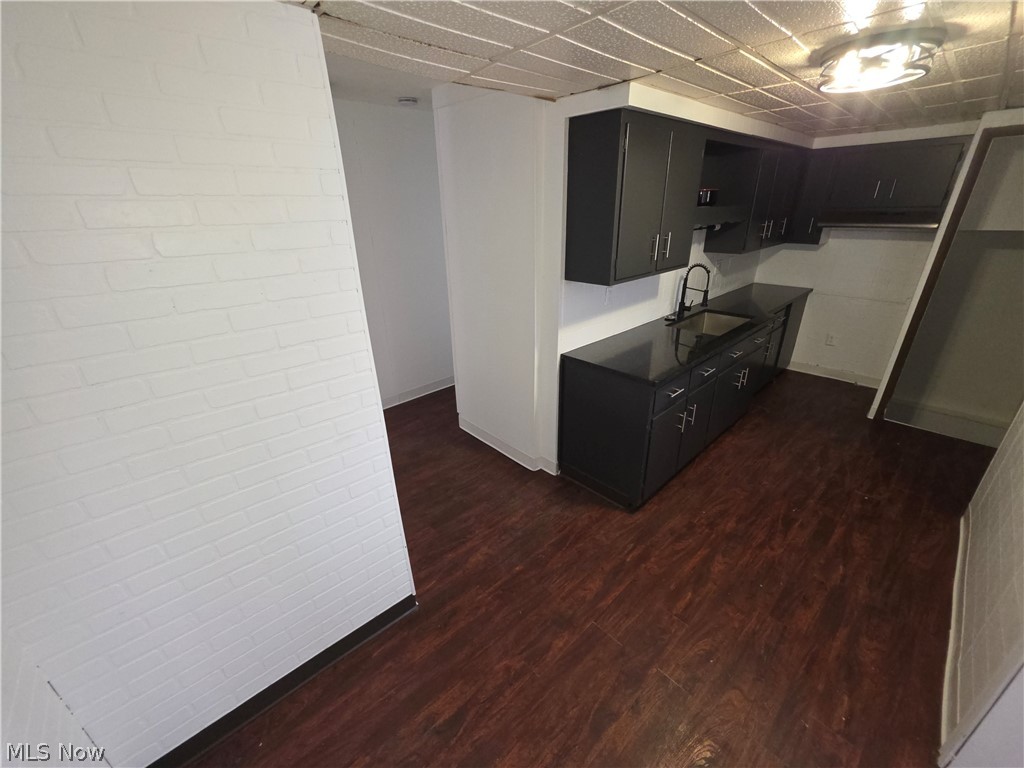 Lorain Woods - Residential