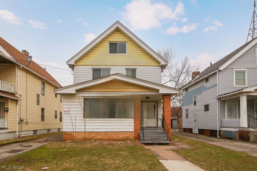 Great chance to add this lovely 3 bedroom, 1 bath Colonial with rear porch and hardwood floors throughout to your portfolio, or purchase to live in. Recently renovated and ready for your next tenant or for you to enjoy! Hurry to grab this one before it's too late.