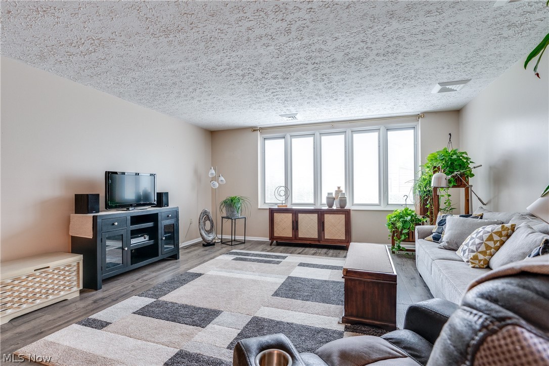 Parkway West Condo - Residential