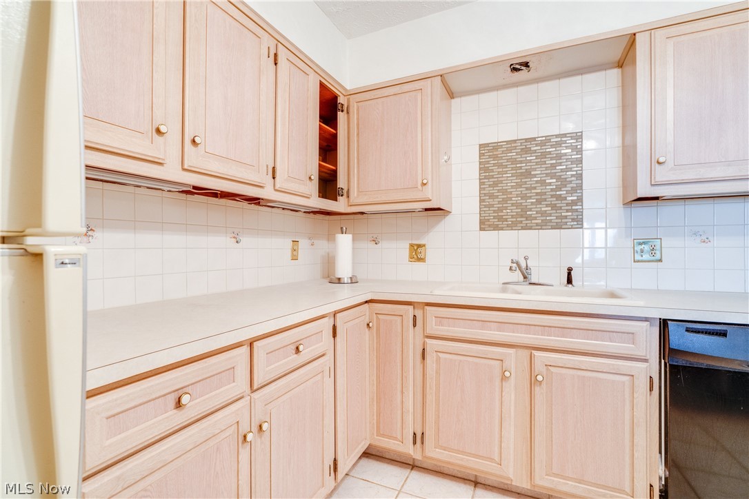 Parkway West Condo - Residential