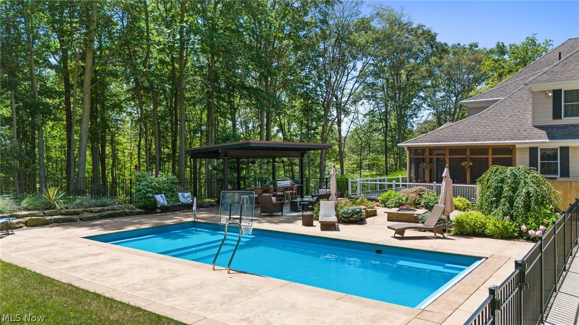 11625 Regent Park Drive