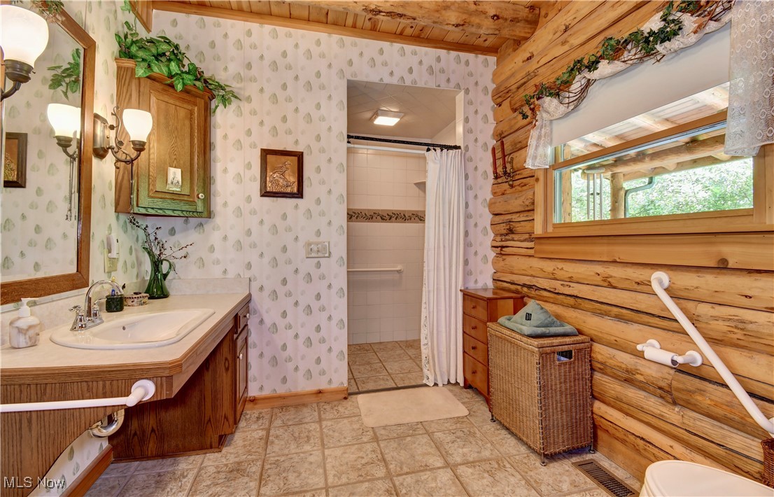 707 N. Hillcrest Drive Dr, Wooster, Ohio image 24