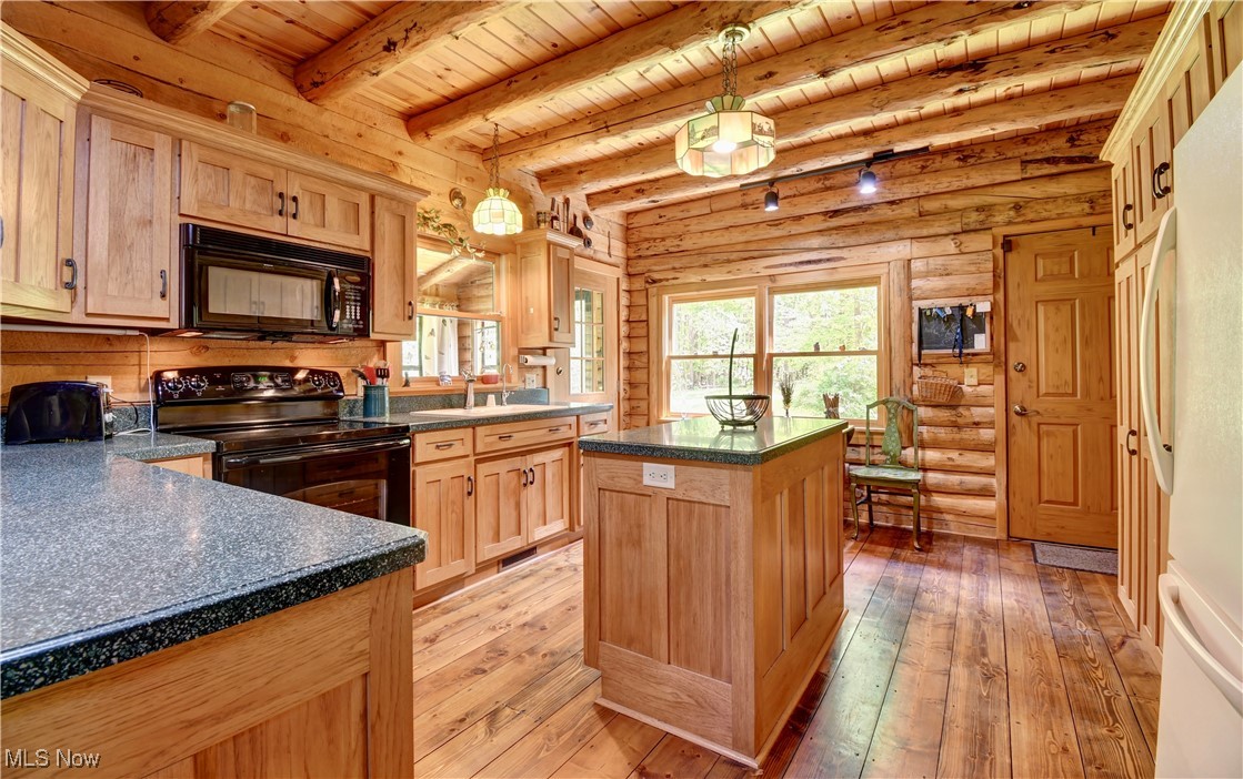 707 N. Hillcrest Drive Dr, Wooster, Ohio image 15