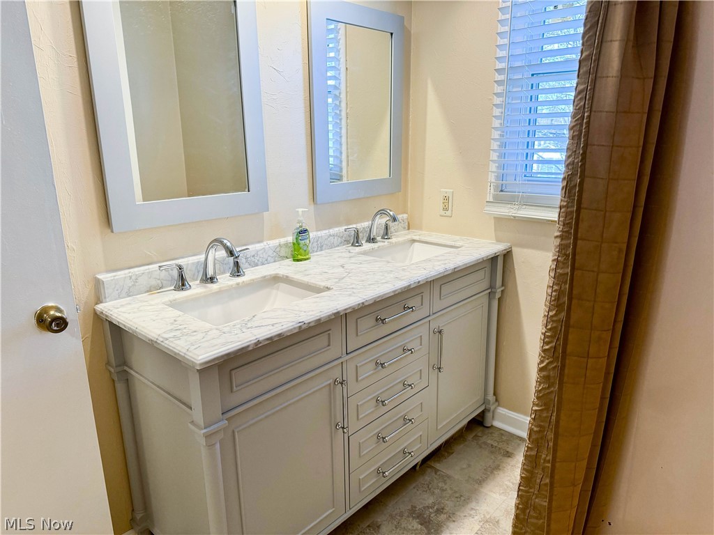 Hitchcock Woods - Residential