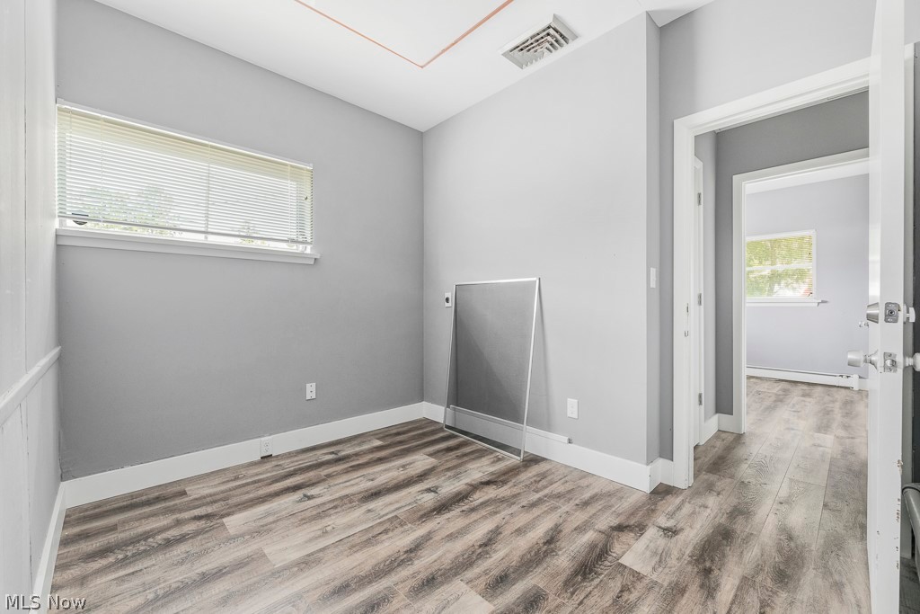 City/Kirtland 01 - Commercial Lease