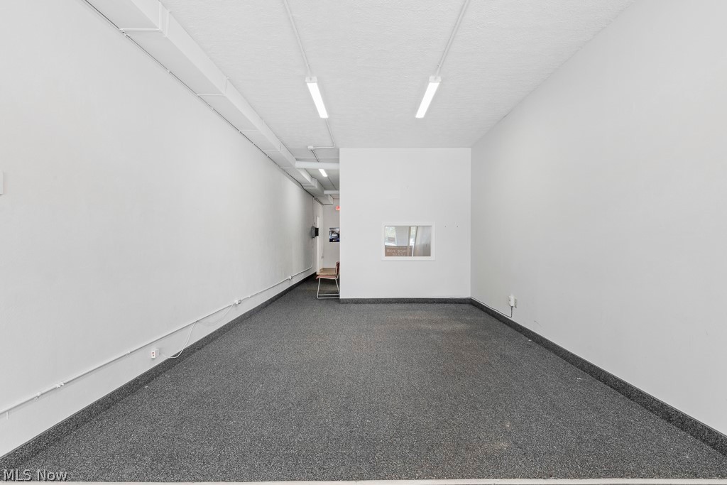 City/Kirtland 01 - Commercial Lease