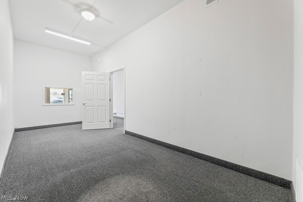 City/Kirtland 01 - Commercial Lease