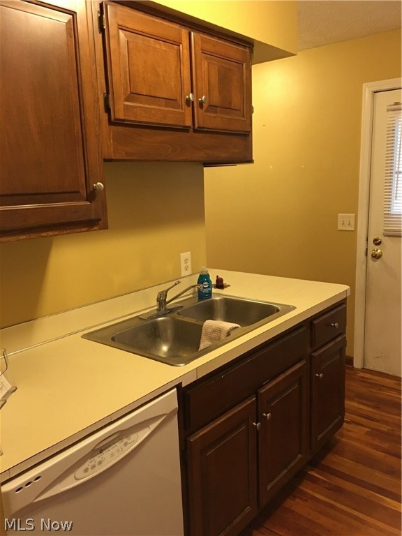 Greenwood Acres - Residential Lease