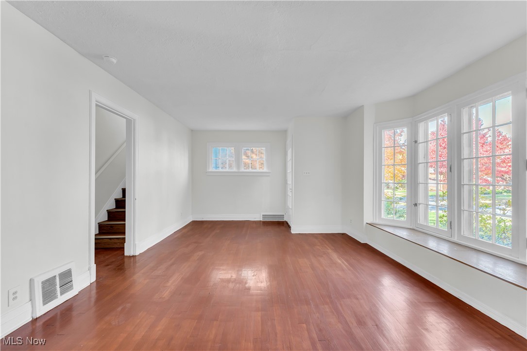 3630 Bainbridge Road, Cleveland Heights, Ohio image 3