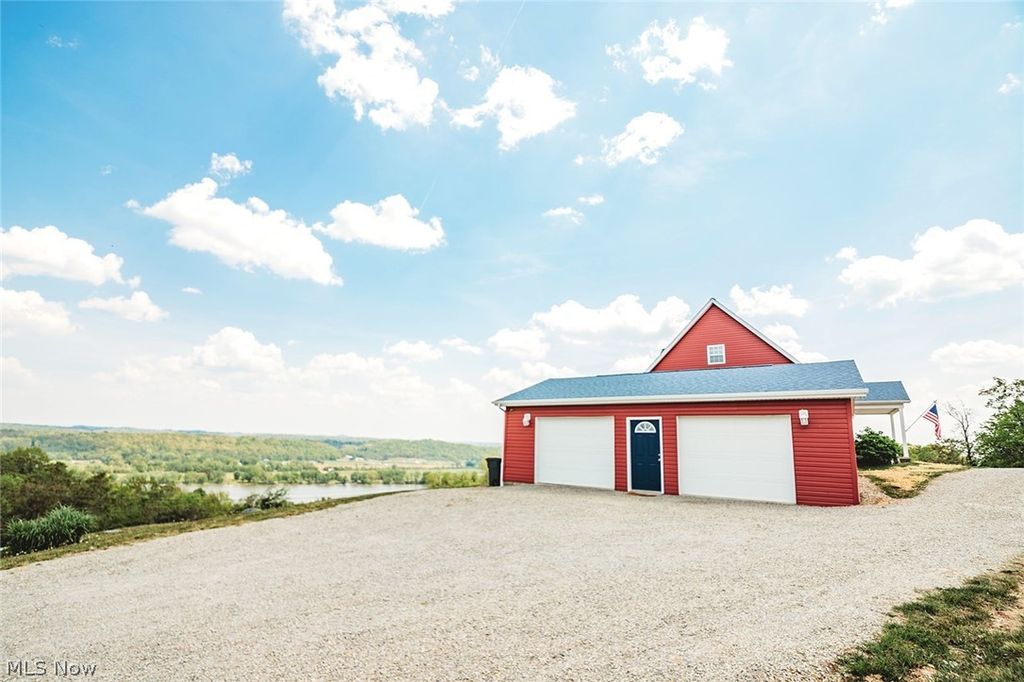 Photo of 67810 State Route 124, Reedsville, OH 45772 (MLS # 5202484)