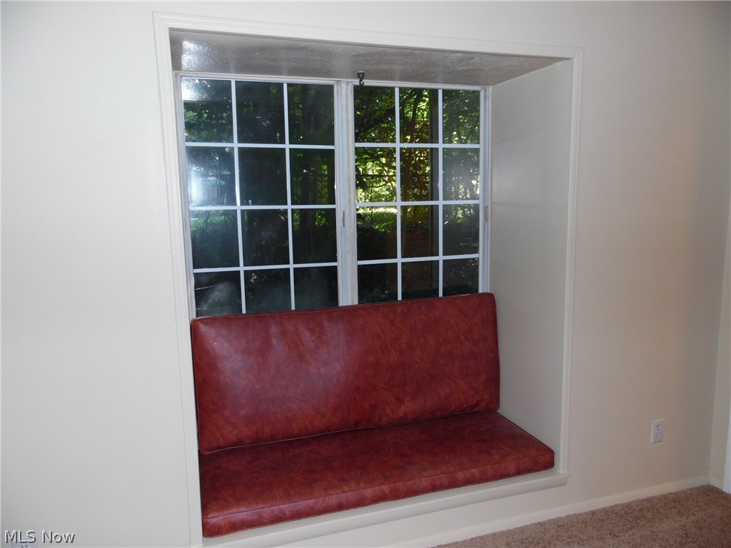 Village Green Condos 02 - Residential