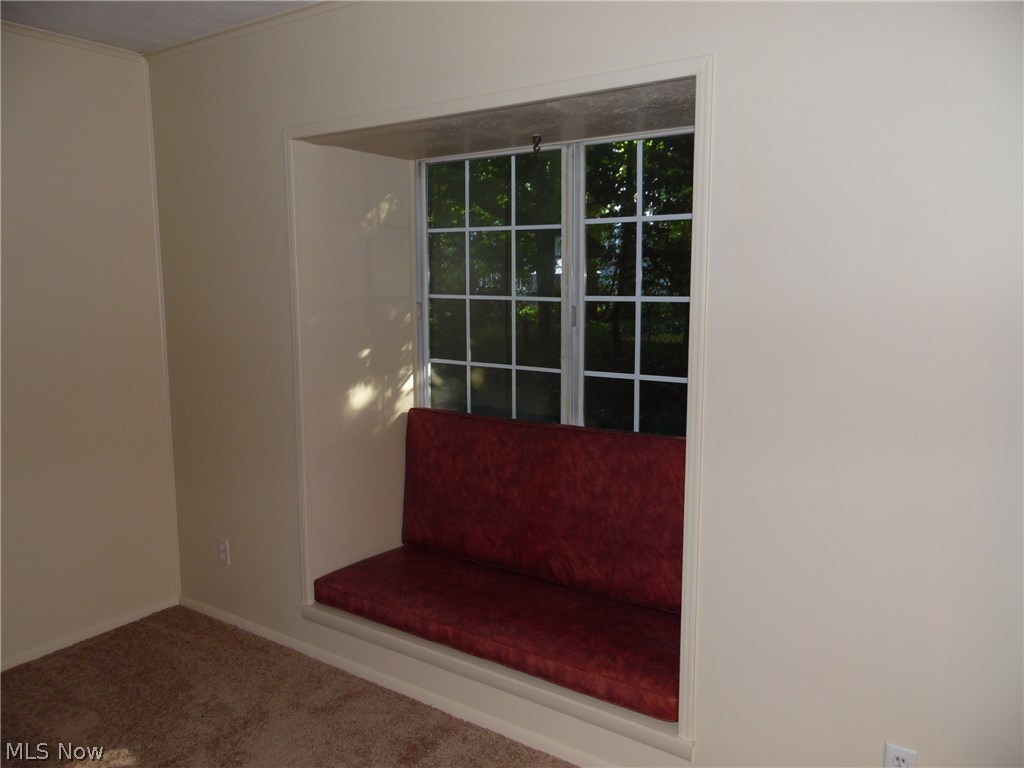 Village Green Condos 02 - Residential