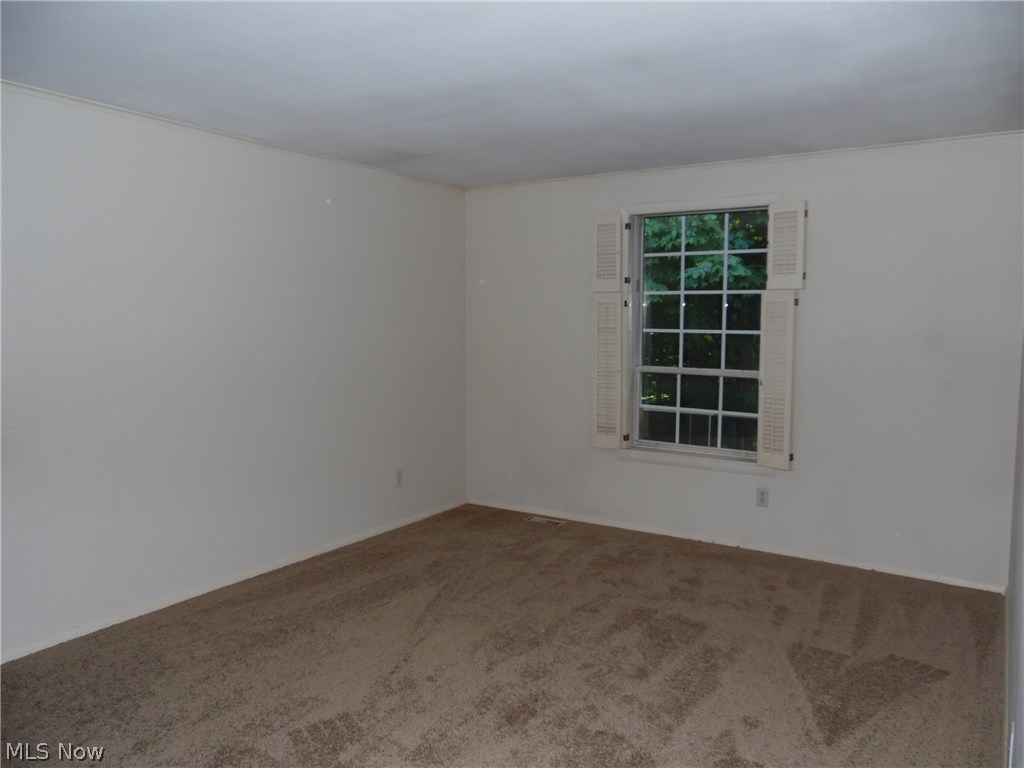 Village Green Condos 02 - Residential