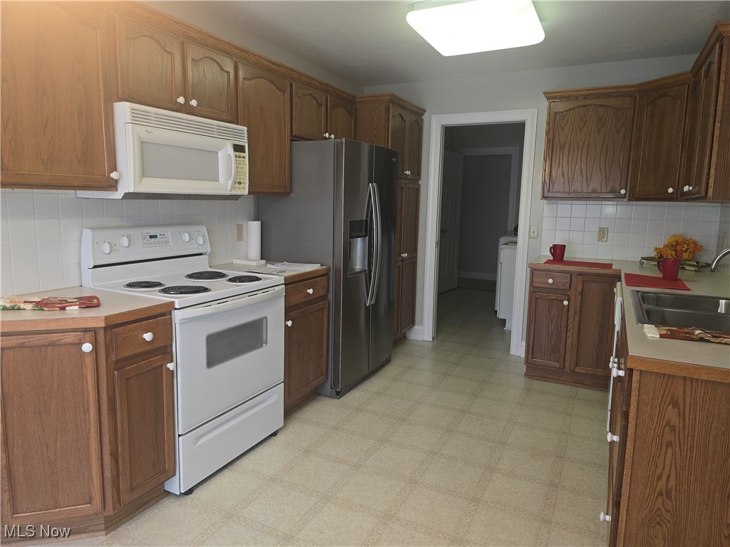 Lake Hollow Condo - Residential