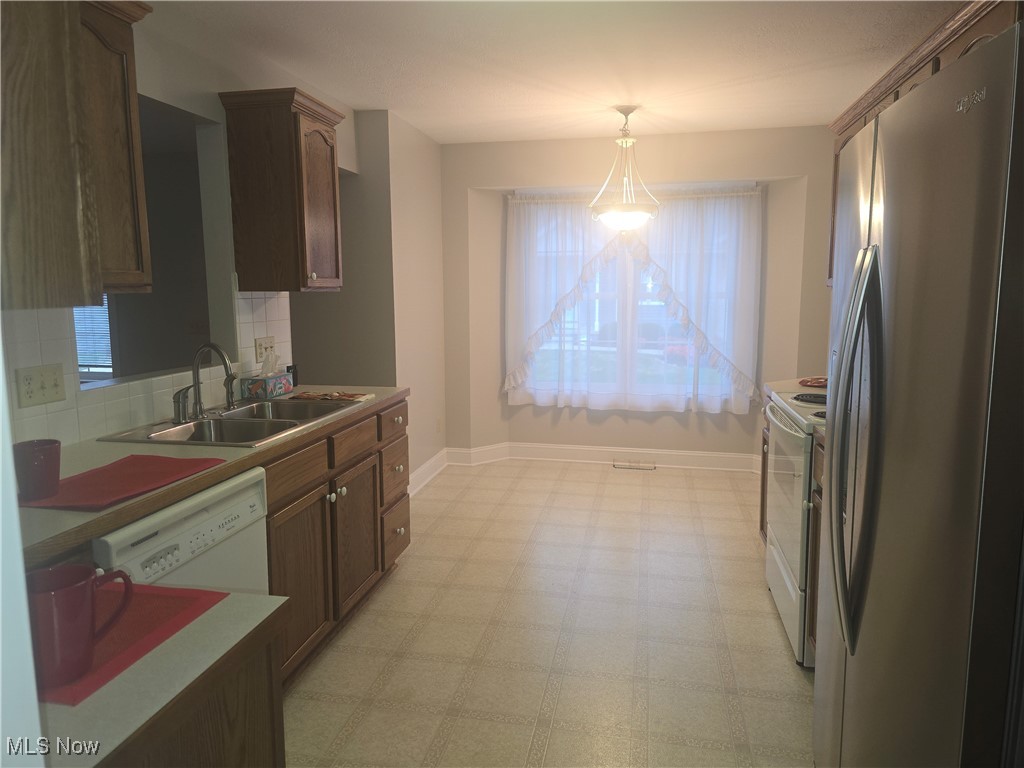 Lake Hollow Condo - Residential