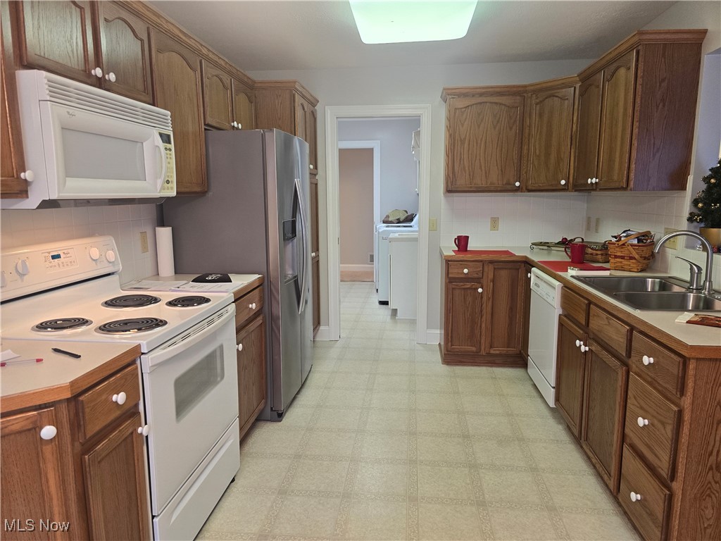 Lake Hollow Condo - Residential