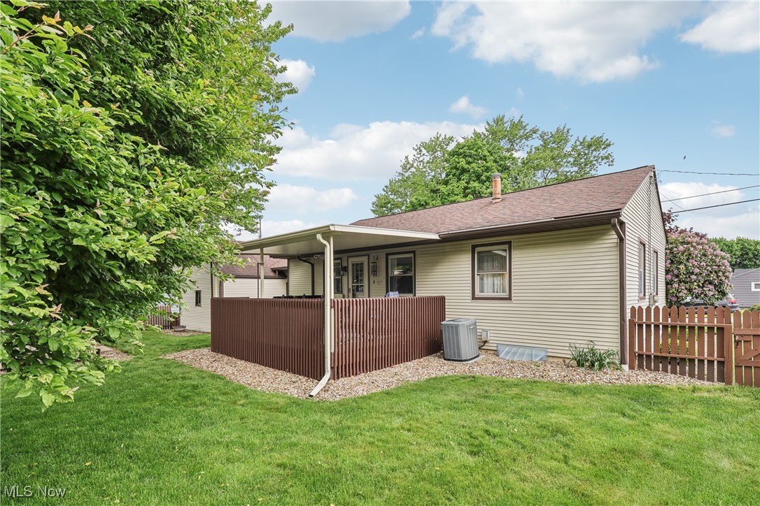 586 Jefferson Avenue, Barberton, Ohio image 31
