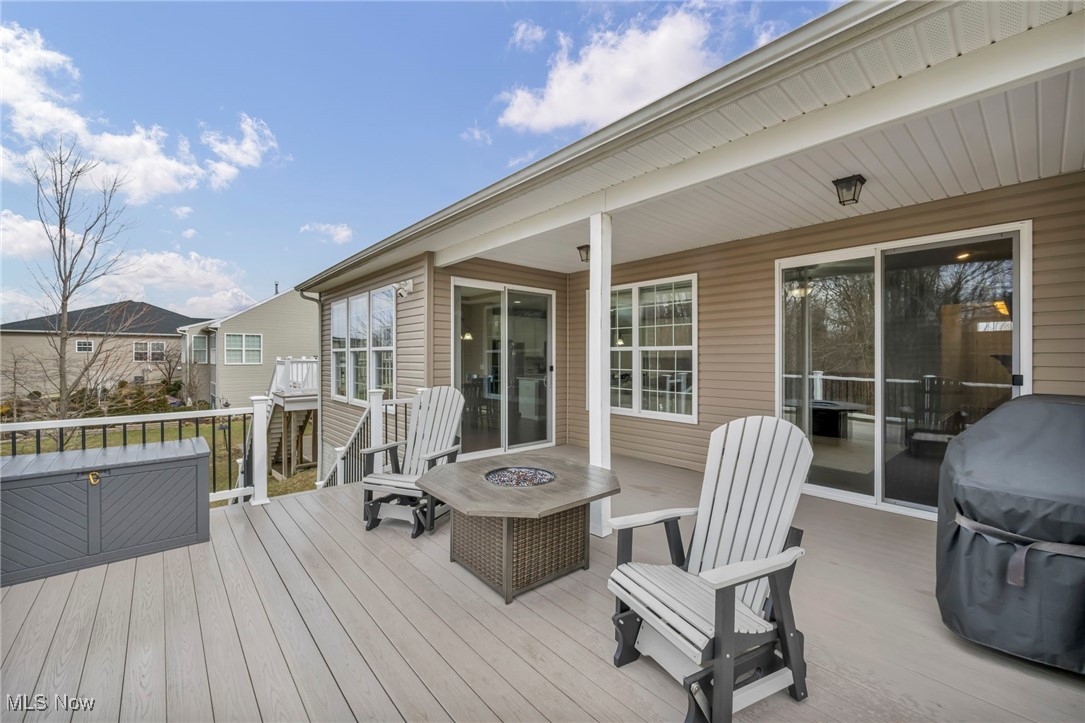 3296 Robin Lane, Lorain, Ohio image 8