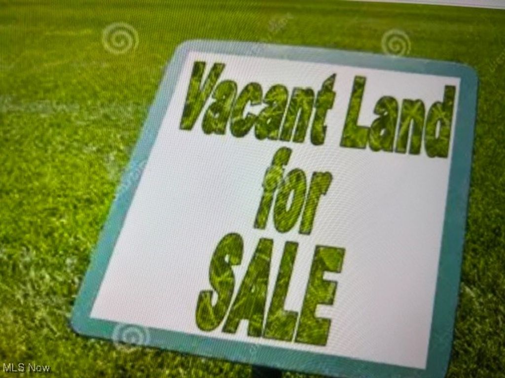 Photo of Naylor Lloyd Road, Girard, OH 44420 (MLS # 5168140)