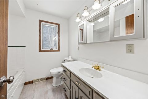 Tiny photo for 140 Roshon Drive, Medina, OH 44256 (MLS # 5179036)