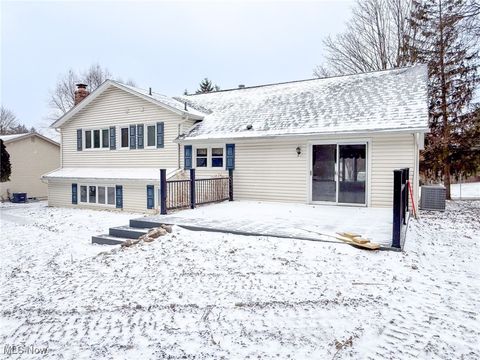 Tiny photo for 140 Roshon Drive, Medina, OH 44256 (MLS # 5179036)