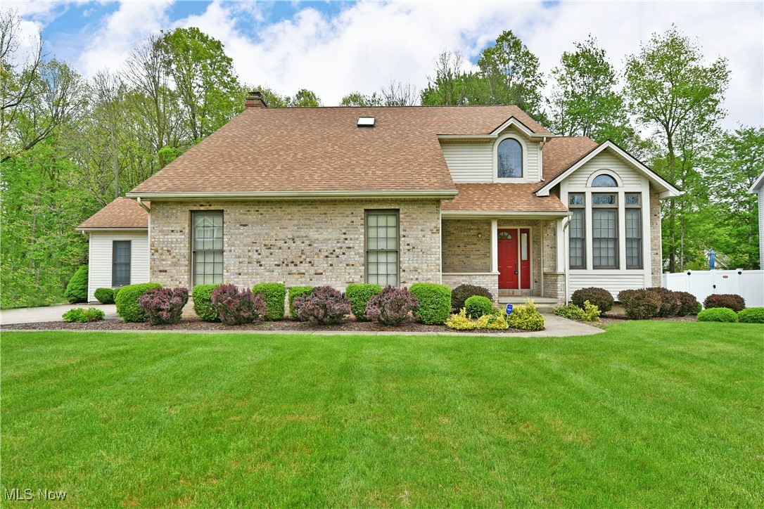 7675 Huntington Drive, Youngstown, Ohio image 1