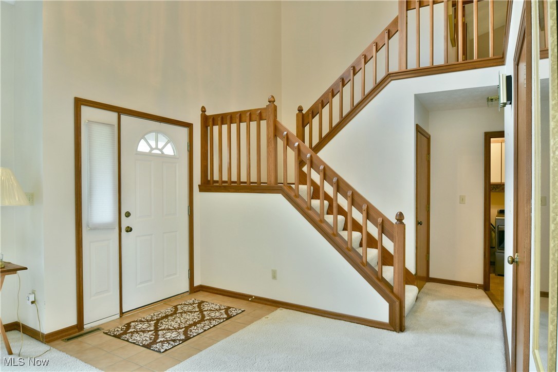 7675 Huntington Drive, Youngstown, Ohio image 7